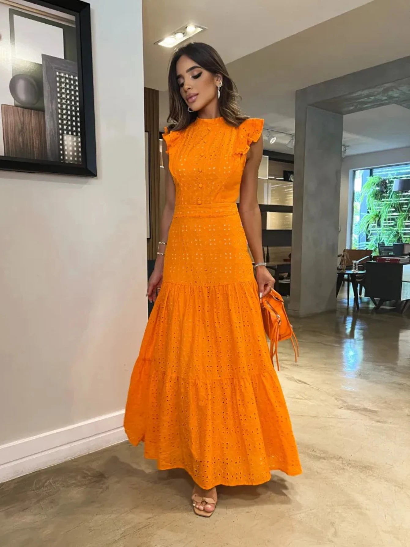 Fashion Sleeveless Hollow Out Long Dress.