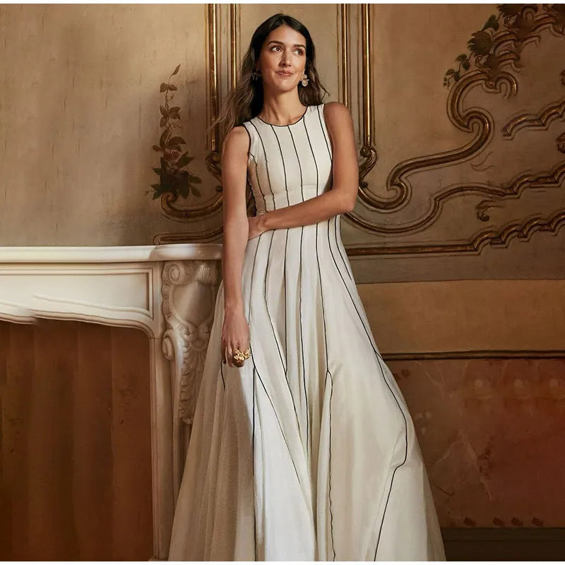 Black White Patch Pleated, Sleeveless And A-line Dresses.
