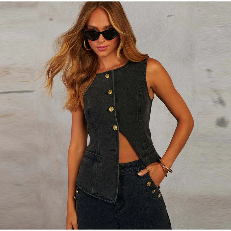 Metal Buttons, Vest With High Waist Wide Leg Jeans.