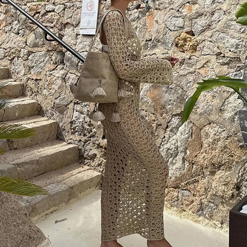 Round Collar, Long Sleeve Wrap Knitting Dress.