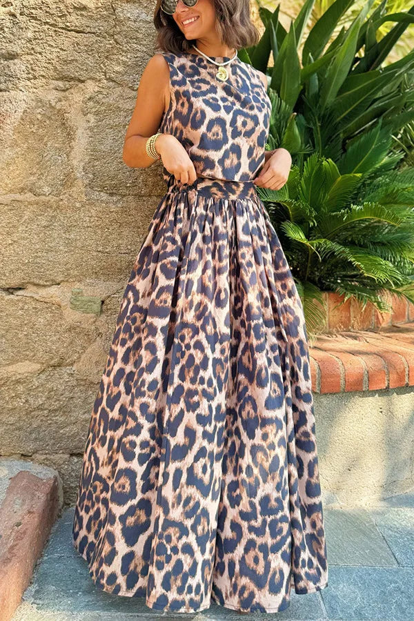 Leopard Print, Backless Leace-up Cropped Top High Waist A-line Skirt.