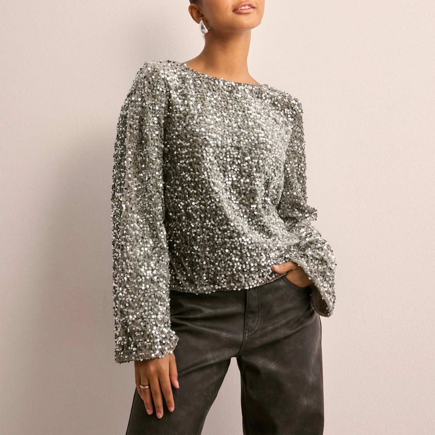 we believe that a t-shirt is more than just a basic wardrobe essential